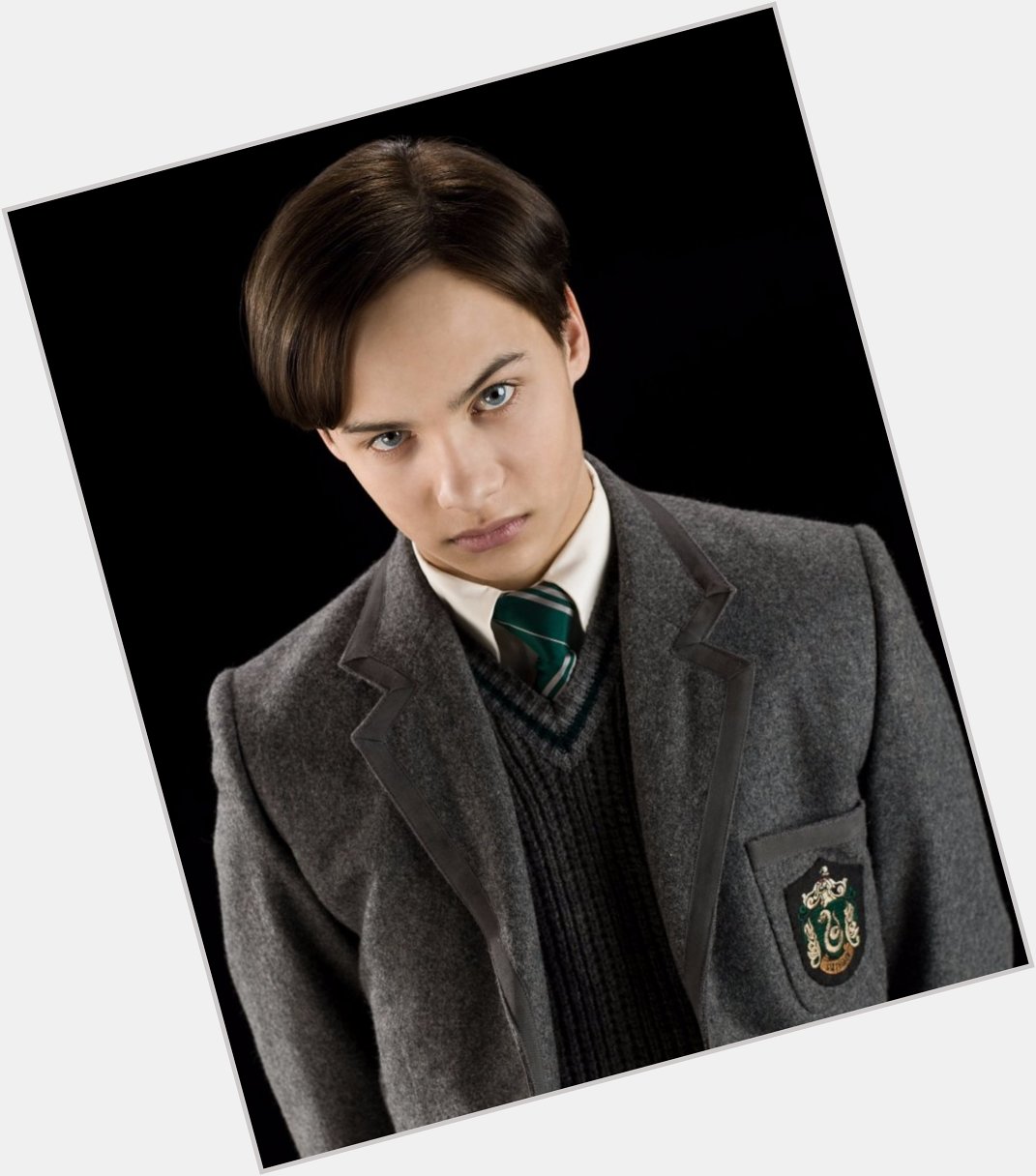 Happy Birthday to Frank Dillane, who portrayed teen Tom Riddle in and the Half Blood Prince! 