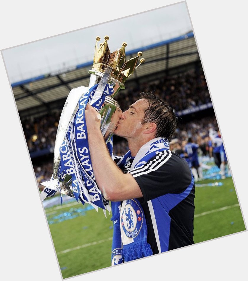  913 games (as a player) 106 England caps 303 goals 14 trophies 

Happy birthday, Super Frank Lampard 