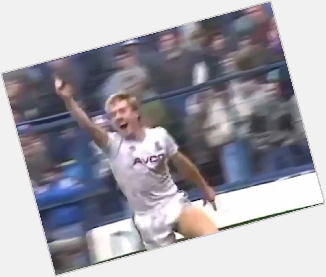 Wishing a very happy 60th birthday to THE GREAT Frank McAvennie! 
Have a great day,   