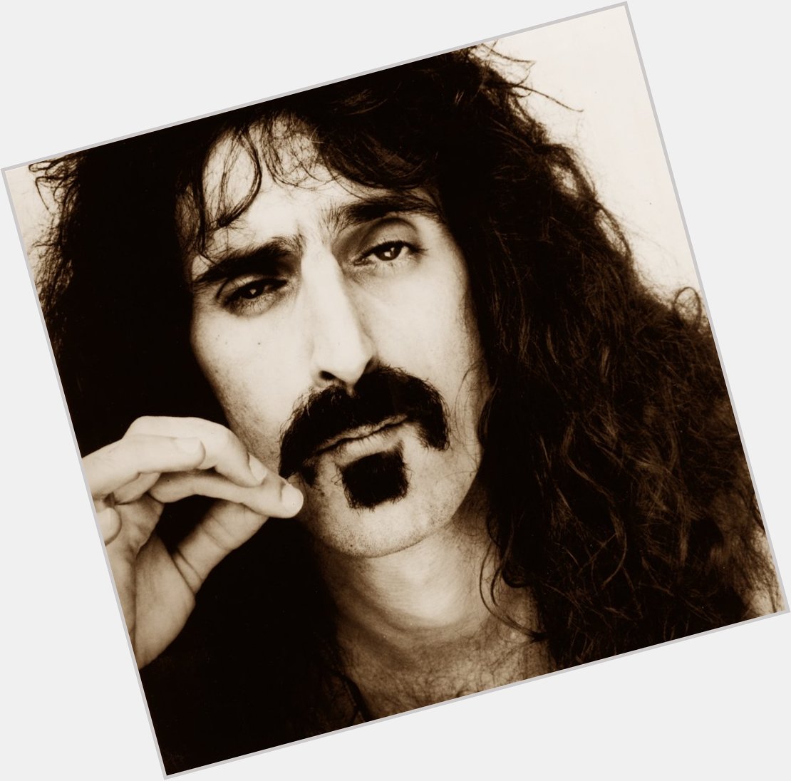 Happy Birthday to the late great Frank Zappa !! He would\ve been 75 today. 