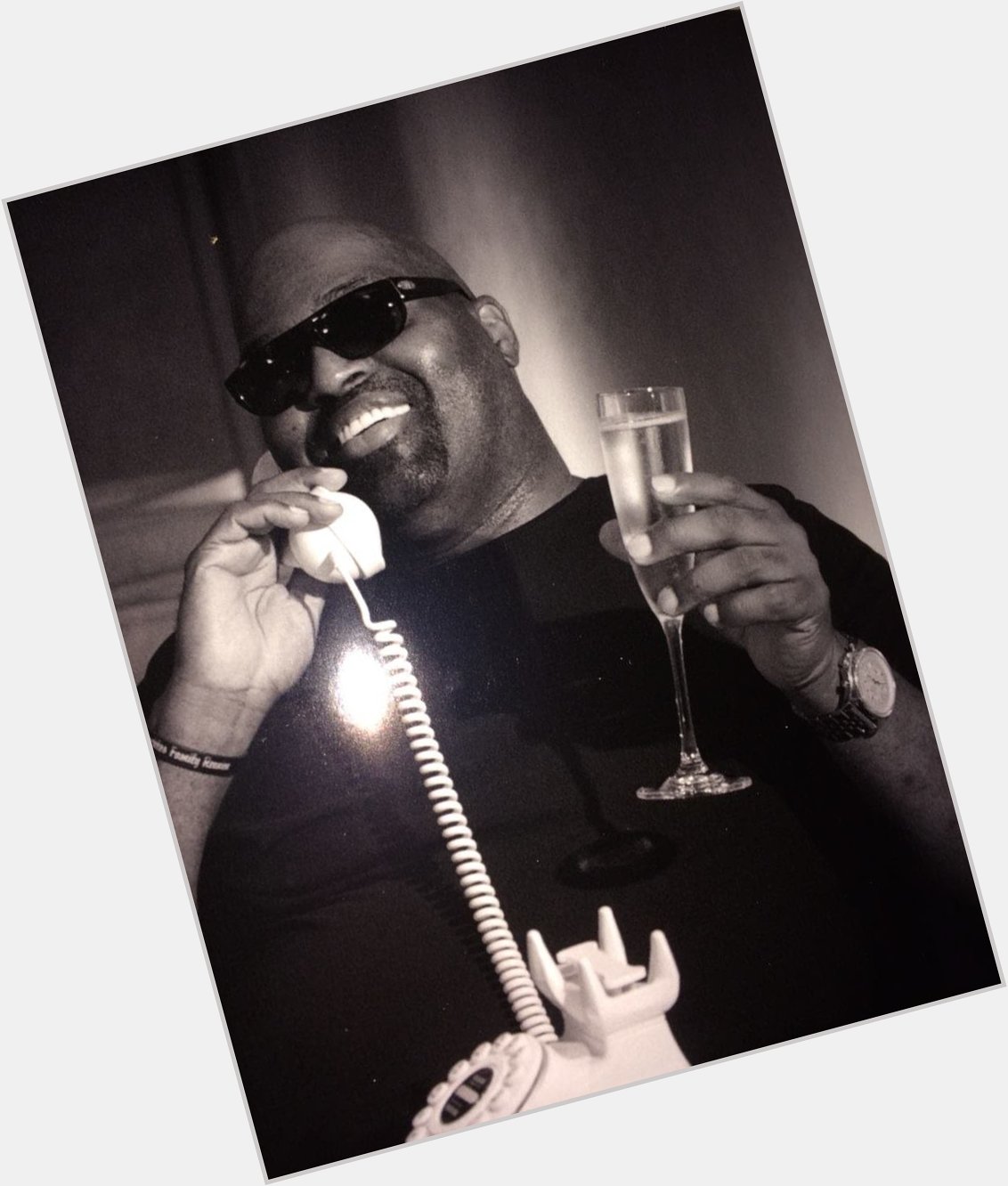 Happy Birthday to the king Frankie Knuckles! The godfather would have been 64 today. 