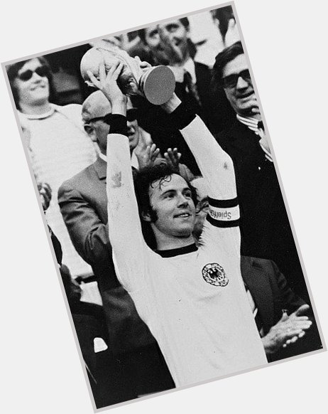 Happy Birthday to the Gratest of all time.
Happy Birthday Der Kaiser  Franz Beckenbauer.      