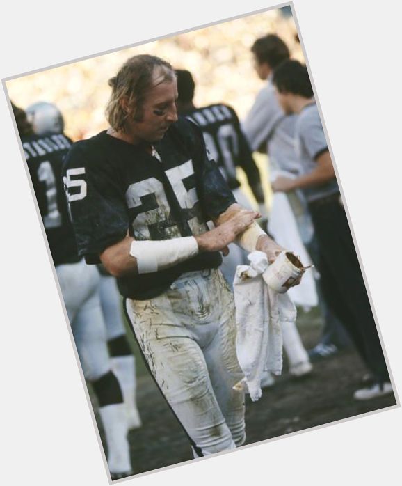 Happy Birthday to Fred Biletnikoff! I hope you around for many more years! 
