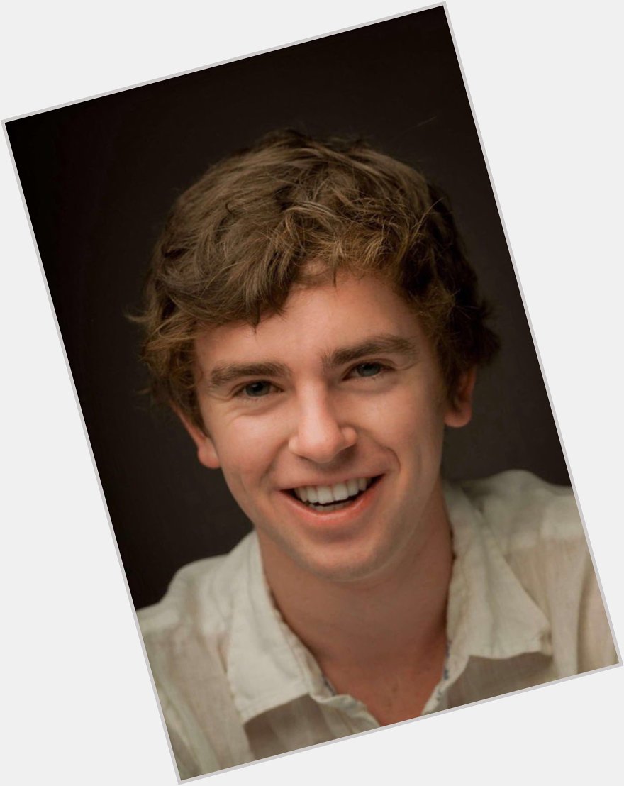 Happy birthday to this gorgeous and talented man, freddie highmore! 