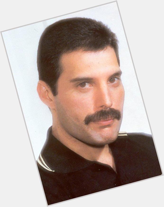 VERY SPECIAL HAPPY BIRTHDAY TO FREDDIE MERCURY!! the greatest frontman in rock history, you left us too soon 