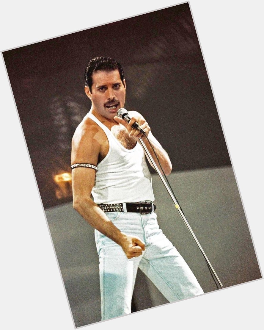 Happy birthday to the legendary, Freddie Mercury! He would have been 71 today. 