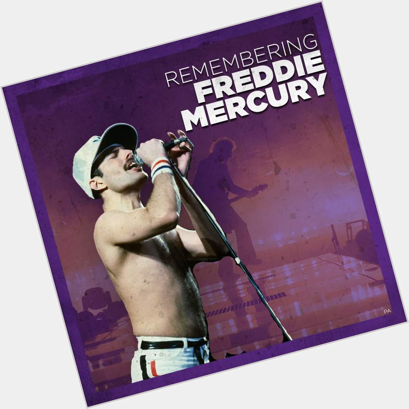 Happy 75th birthday to the legendary Freddie Mercury.

We miss you   