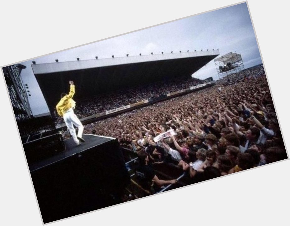 Happy 75th birthday to Freddie Mercury!

Heres the time Queen headlined St James Park! 