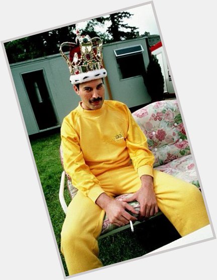 Happy birthday, Freddie Mercury! Total royalty in my world. 