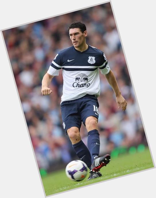 A happy 34th birthday to our current Gareth Barry. 