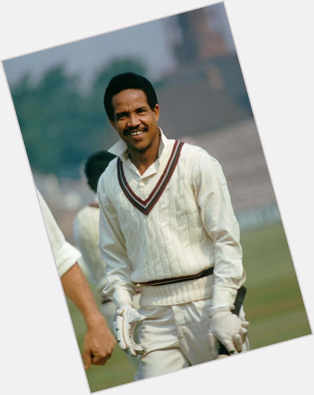 Happy Birthday Sir Garfield Sobers: the greatest allrounder of all time. He is 81 not out today. 
