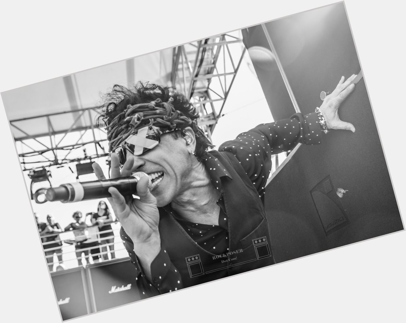 Happy Birthday to Extreme\s Gary Cherone, seen here Monsters Of Rock Cruise 2020 