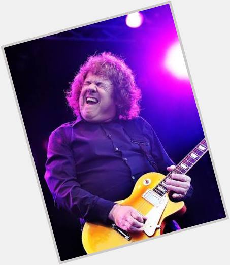 Happy birthday sa one of my influences sir gary moore! Rock in peace 