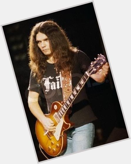 A very happy birthday to American guitarist Gary Rossington, 64 today, member of Southern rock band Lynyrd Skynyrd. 
