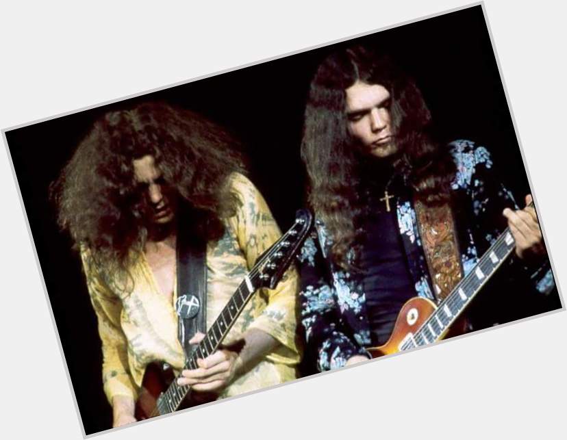Happy Birthday Gary Rossington
So many fans you
Including me! Best Wishes on your BD 