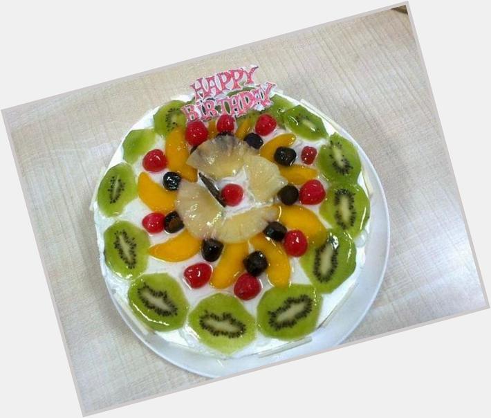  happy Birthday to Gauri khan !A small cake from a small Fan if you like it. 