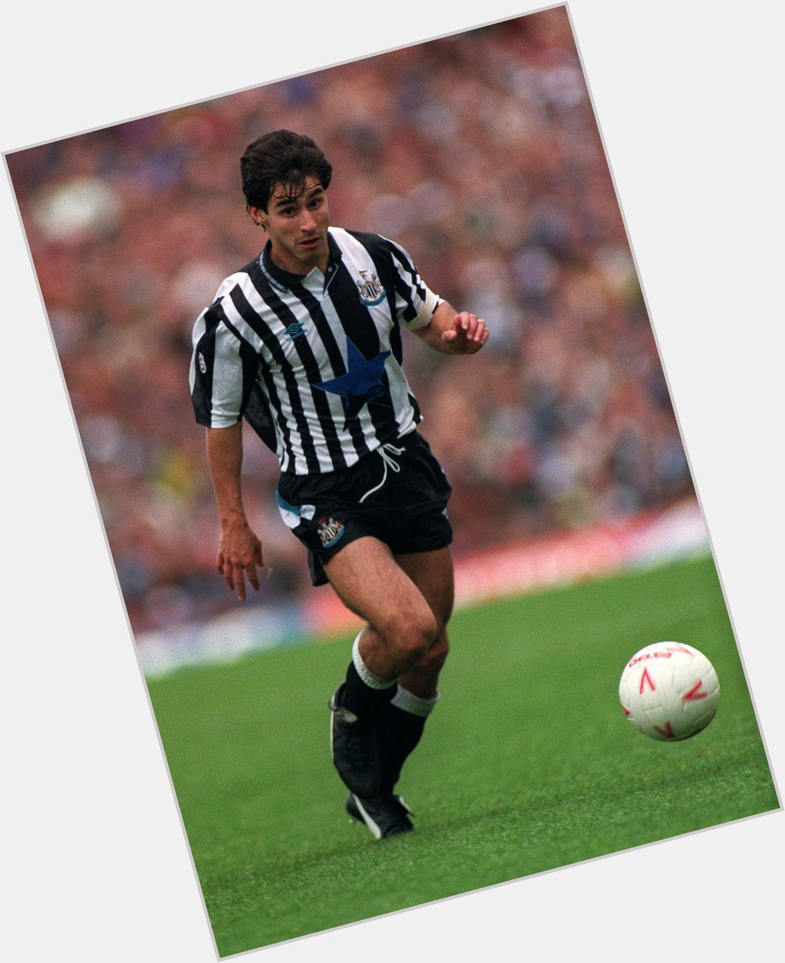  Happy birthday to former star Gavin Peacock.

Give us your best memories of his time on Tyneside.  