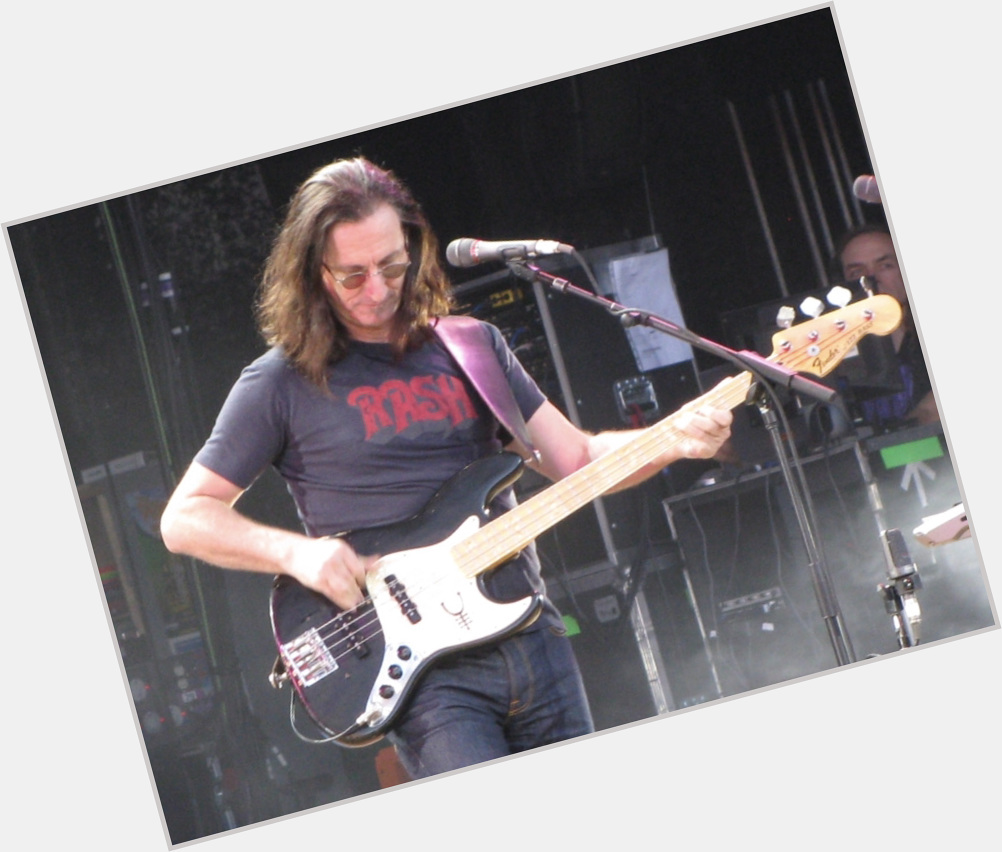 The great Geddy Lee is 68 today. Happy Birthday, Dirk!

(Photos by K-Dogg) 