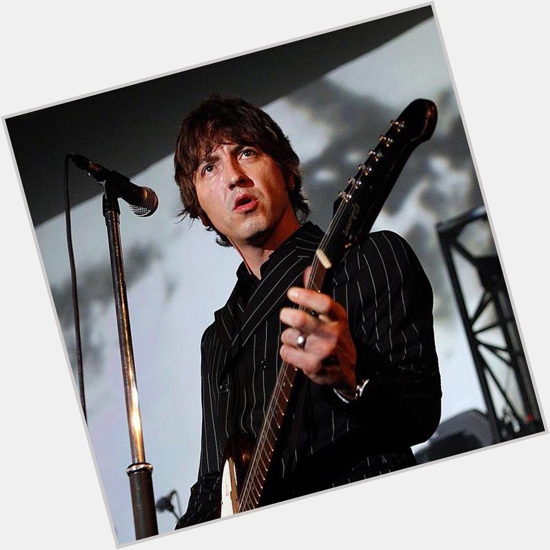 Happy Birthday to one of my favourite guitarists and idols, Gem Archer   