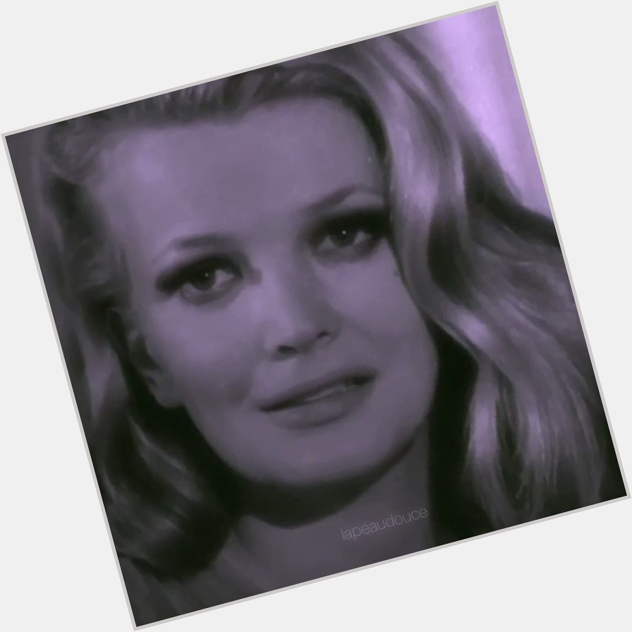 Happy birthday to the icon, the legend, the moment, gena rowlands <3
