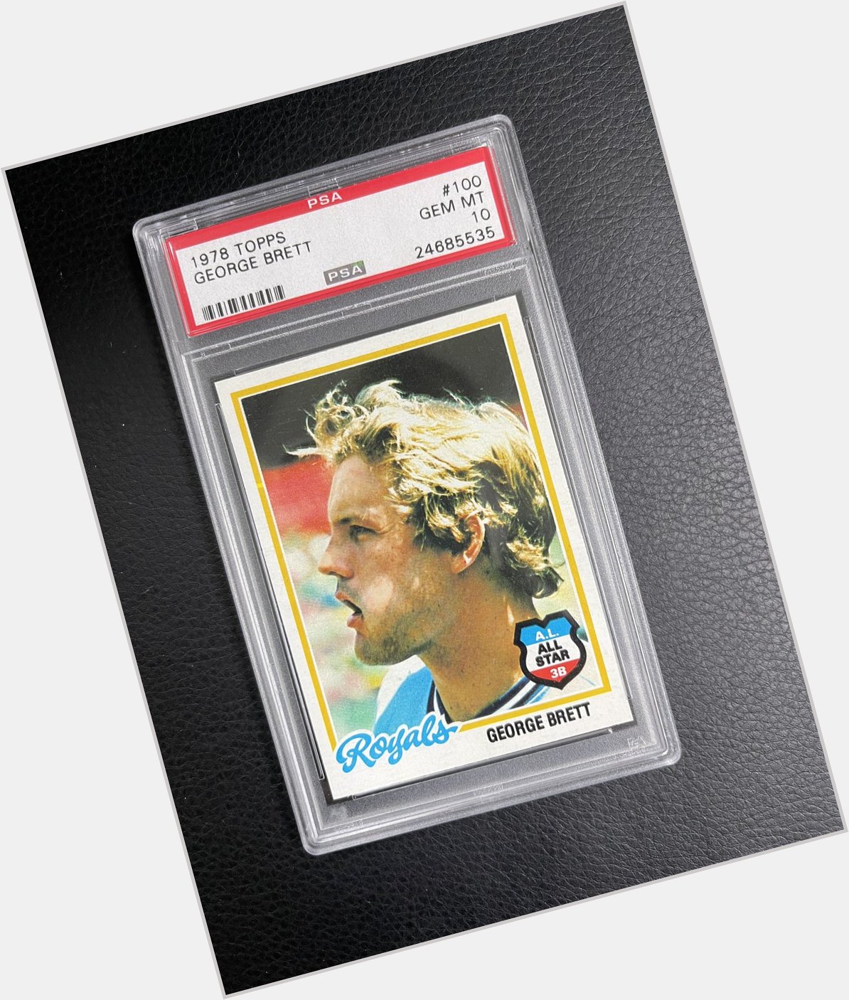 Card of the Day. Happy Birthday George Brett. Childhood Hero, Icon in KC, and a helluva ball player. 