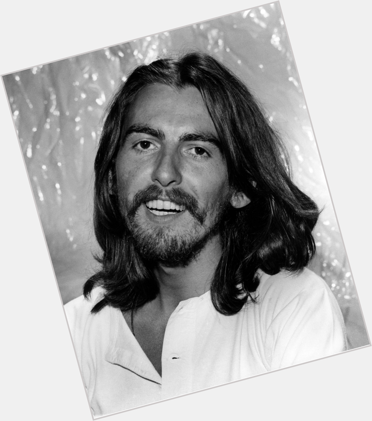 Happy Birthday George Harrison (Feb. 25, 1943 Nov. 29, 2001) \While my Guitar Gently Weeps\  