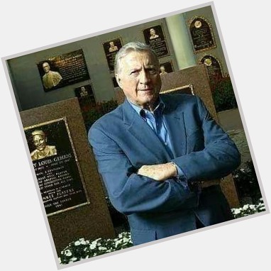Happy birthday George Steinbrenner in heaven would be 91 today he would be shaken up this yankee team right now 