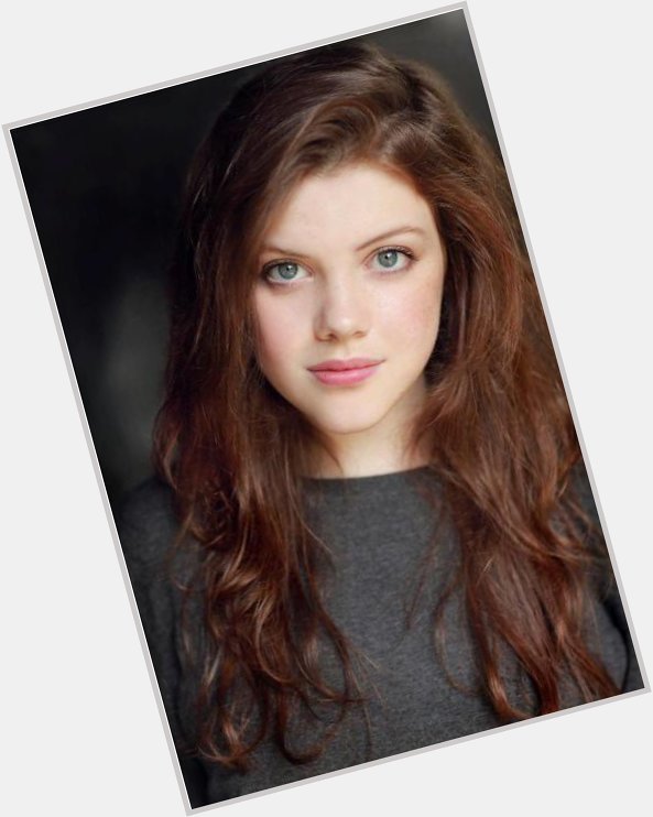    We wish a very happy birthday to the talented Georgie Henley! ¡Feliz cumpleaños 