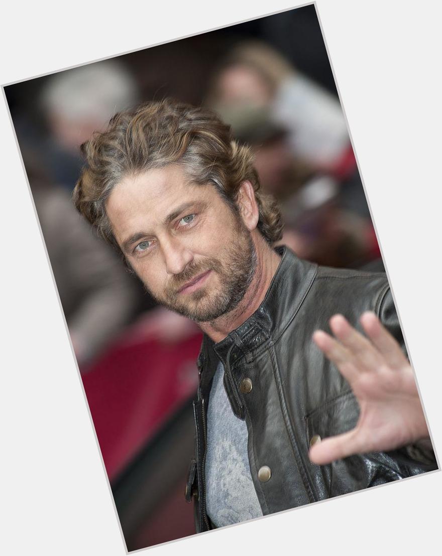 Happy 45th birthday, Gerard Butler, a trained lawyer, but an outstanding Scottish actor  