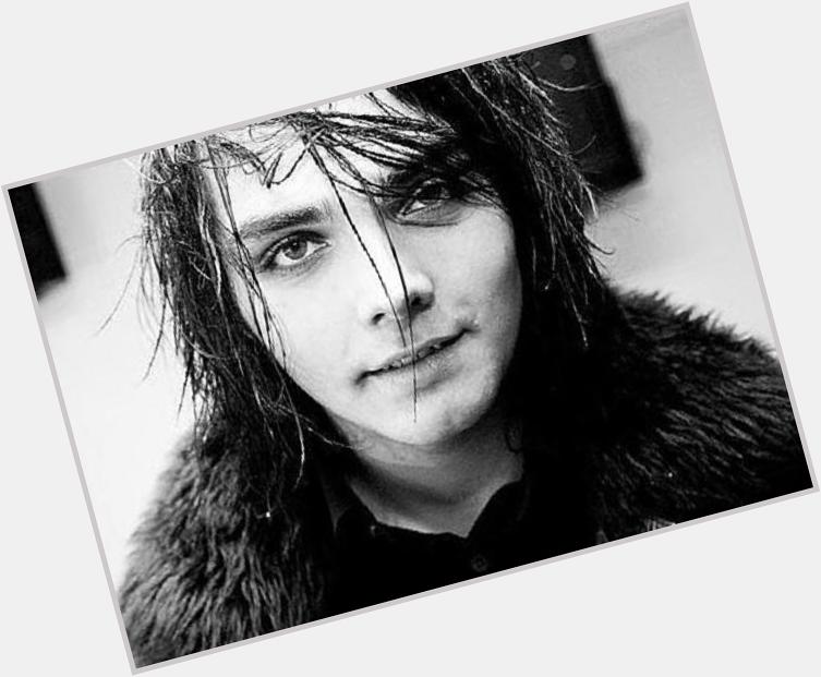 Happy 38 th birthday, Gerard Way! You\re my inspiration. You\re gorgeous Be happy :) 