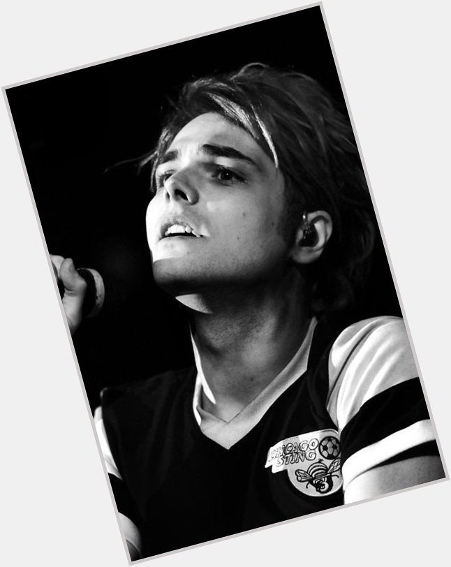 Happy birthday, Gerard Way! 