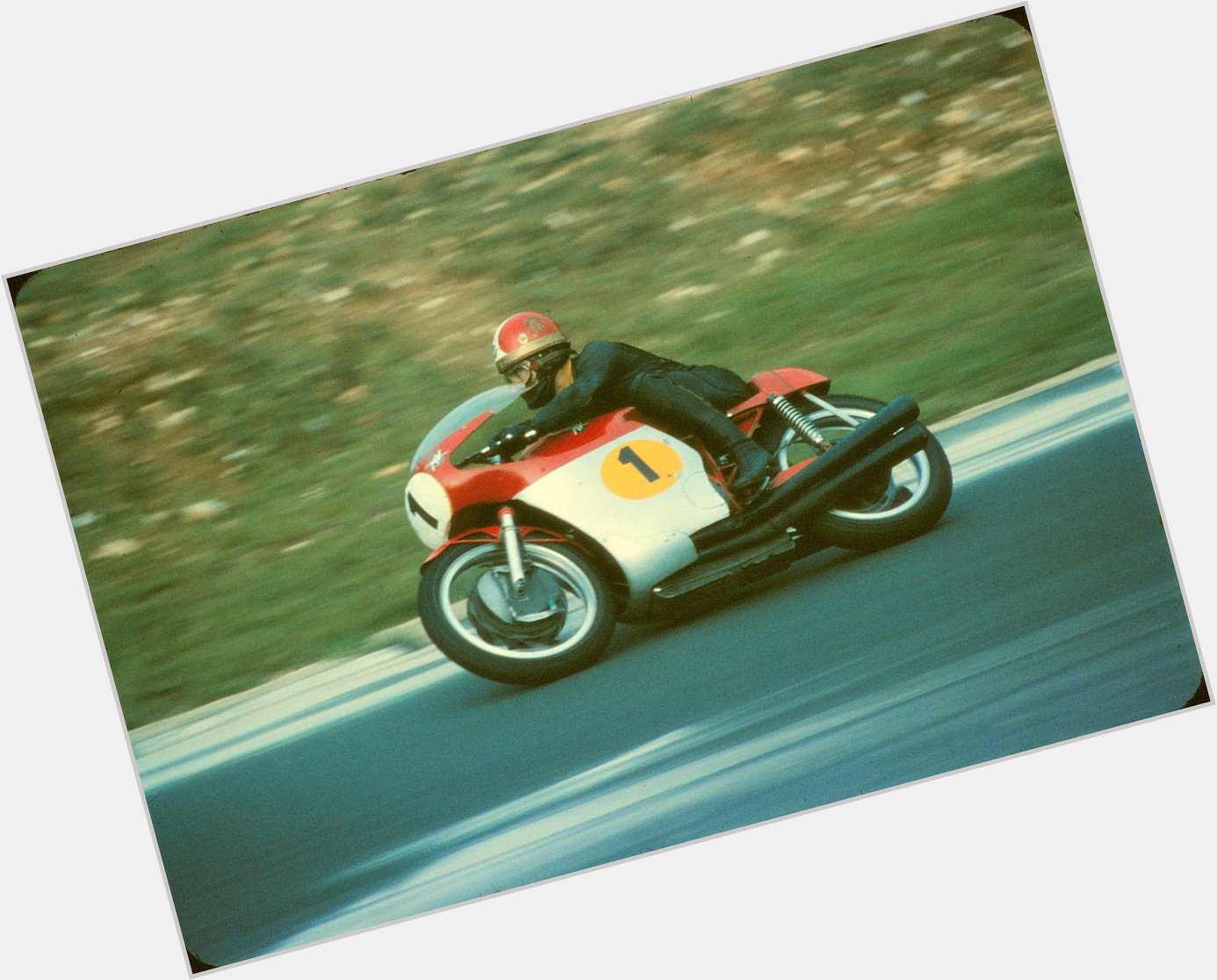 Happy 79th Birthday to Giacomo Agostini the GOAT. 