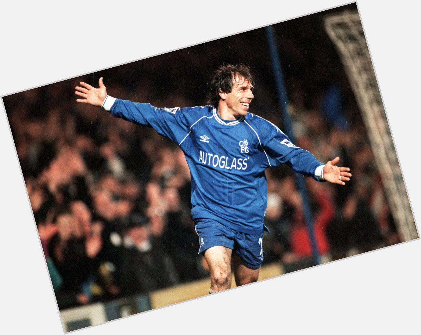  Happy Birthday To Chelsea legend Gianfranco Zola, who is 5  5  today. What a player... 