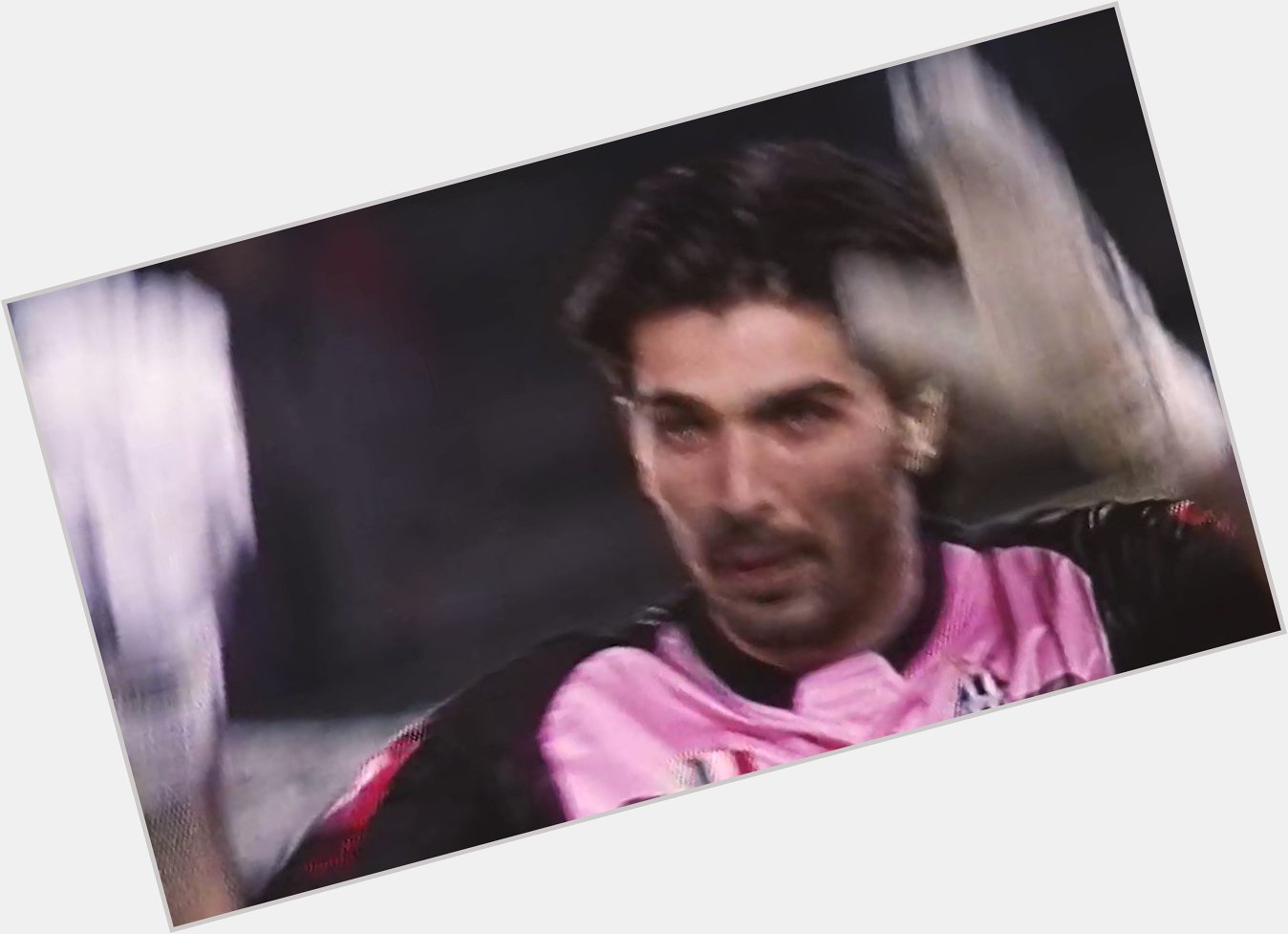 Happy 41st birthday to one of the all-time greats, Gianluigi Buffon.
Amazing goalkeeper! 