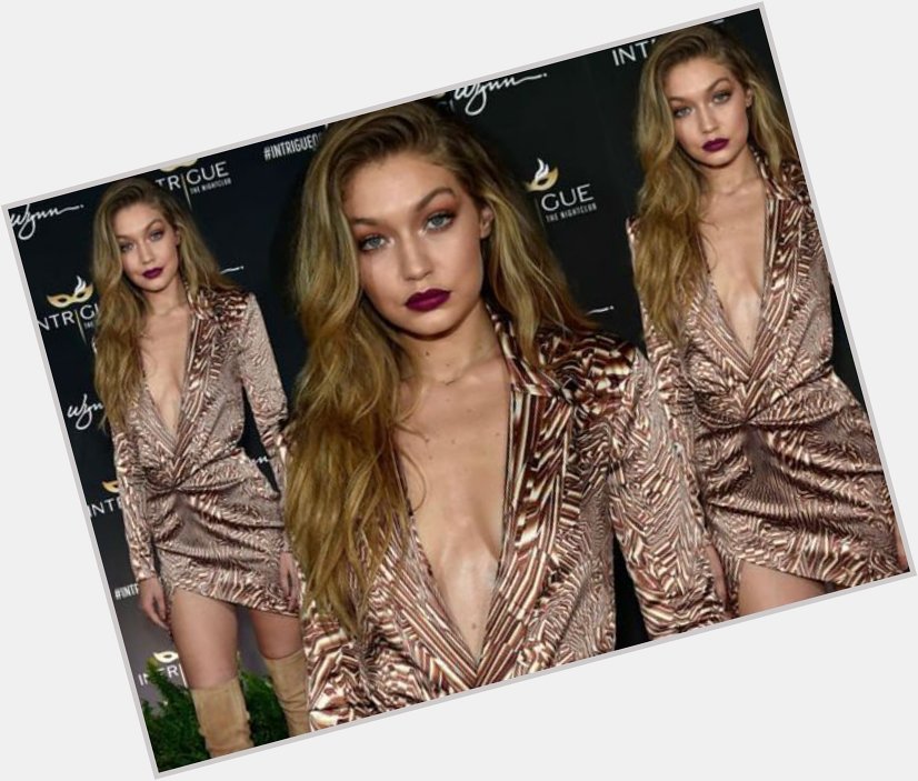 Happy Birthday Gigi Hadid: Here s 10 Best Red Carpet Looks Of The Hottest Model On Planet!  