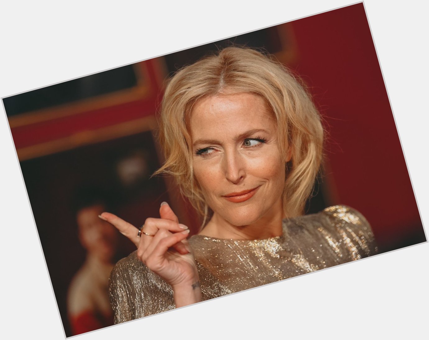 Happy birthday gillian anderson, you\re the best there ever was  