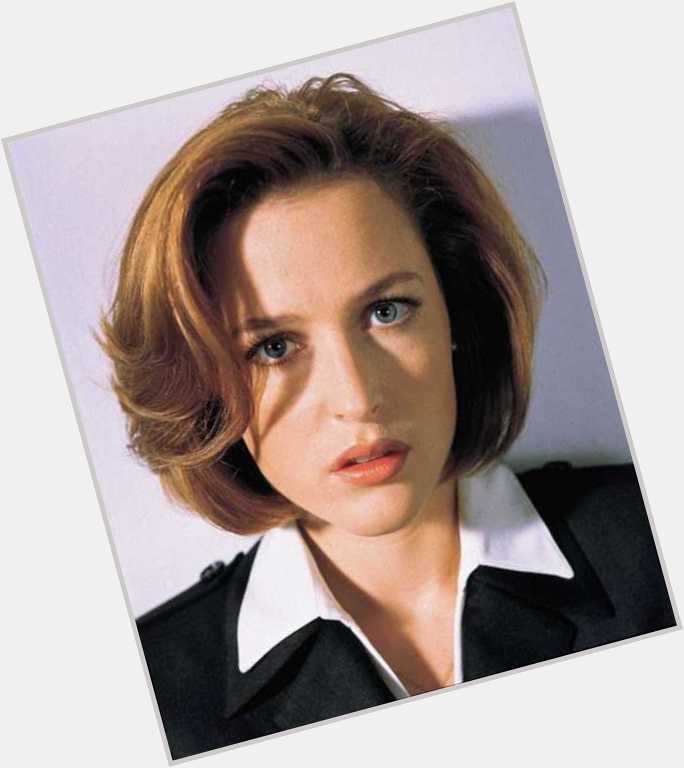 Happy 52nd birthday to THE X-FILES star Gillian Anderson! 