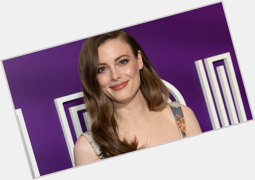 Happy birthday Gillian Jacobs!  I am having a baggel for breakfast in her honor. 