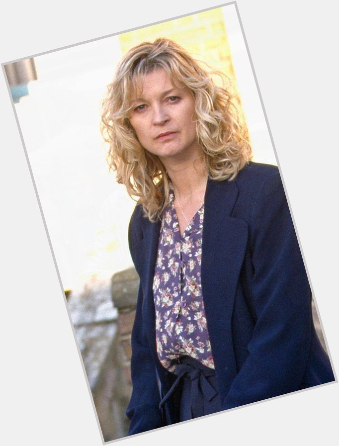 Happy birthday to Gillian Taylforth She played Kathy Beale in Doctor Who: Dimensions in Time! 
