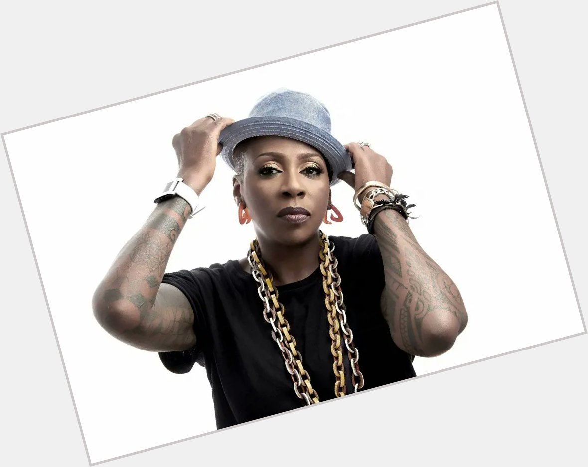 Happy birthday to comedienne and actress Gina Yashere!!!  