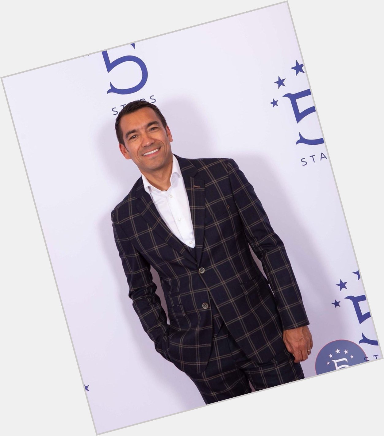 HAPPY BIRTHDAY Giovanni van Bronckhorst!   Who has met this legend at one of our events?  