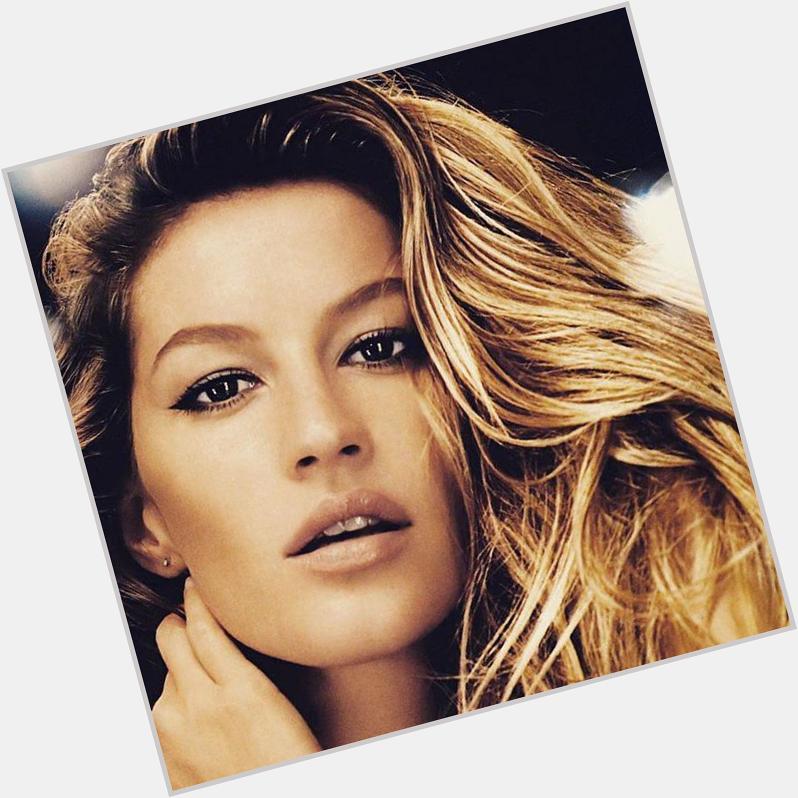 Happy Birthday to brasilian supermodel Gisele Bundchen!!     