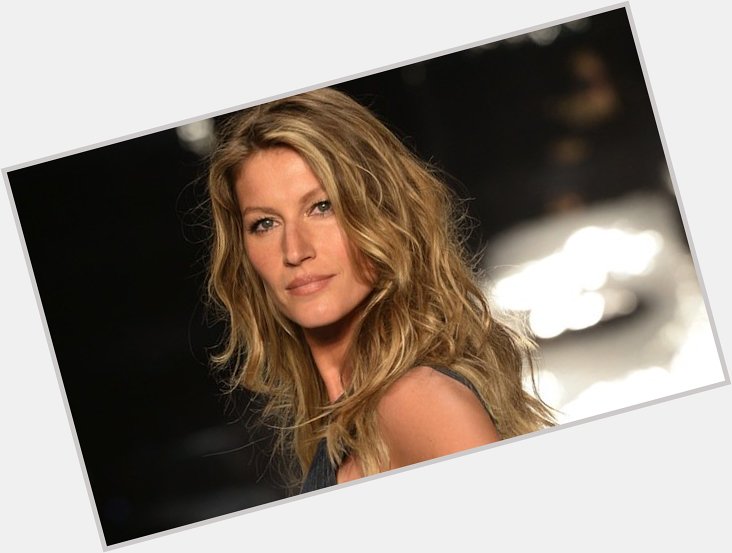 Happy Birthday Gisele Bundchen!
A true master of the glowing complexion. 