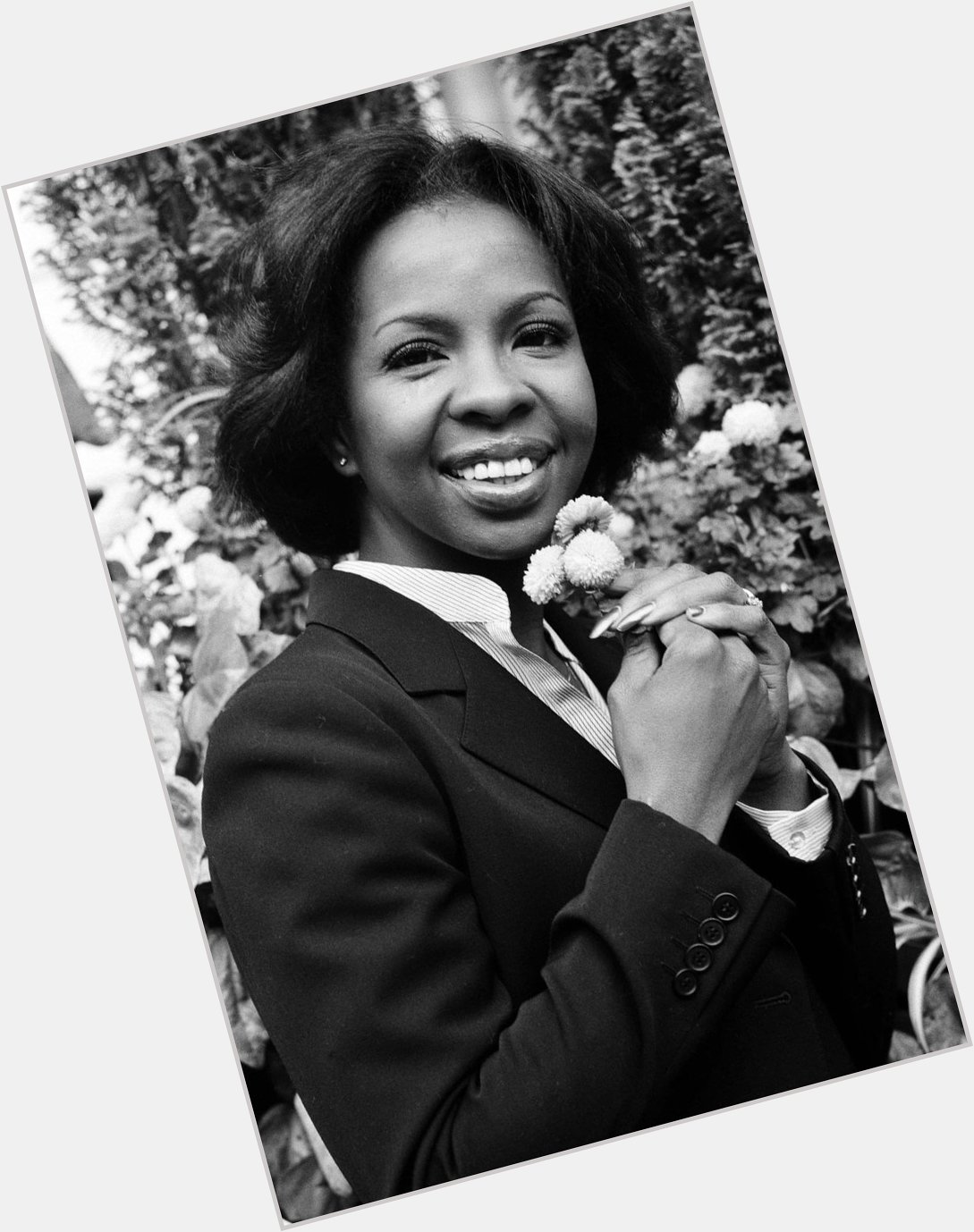 Happy birthday to the Empress of Soul, Gladys Knight - 78 today. 