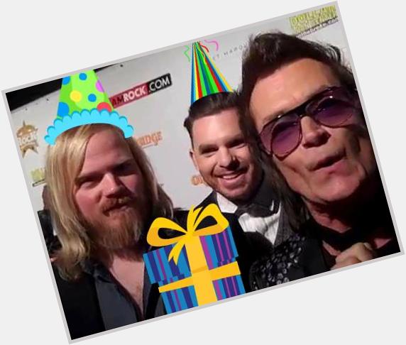Happy Birthday, Mr. Glenn Hughes! Hope you\re having an amazing day!
Thanks for supporting RIVAL SONS! 