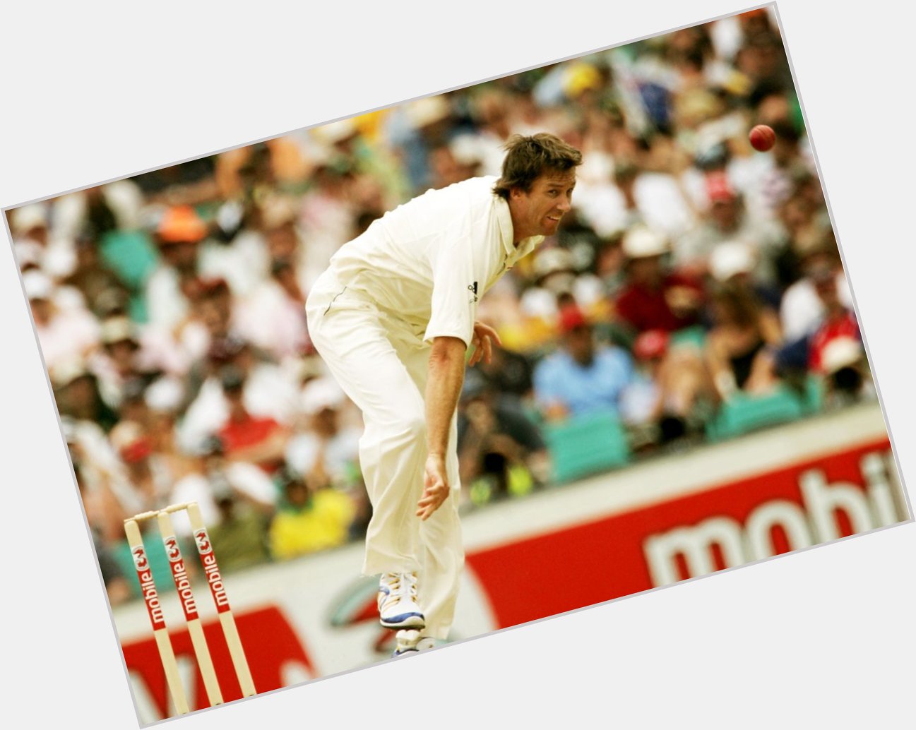124 Tests
563 wickets
Average: 21.64

Happy 50th birthday to one of the greatest ever, Glenn McGrath. 