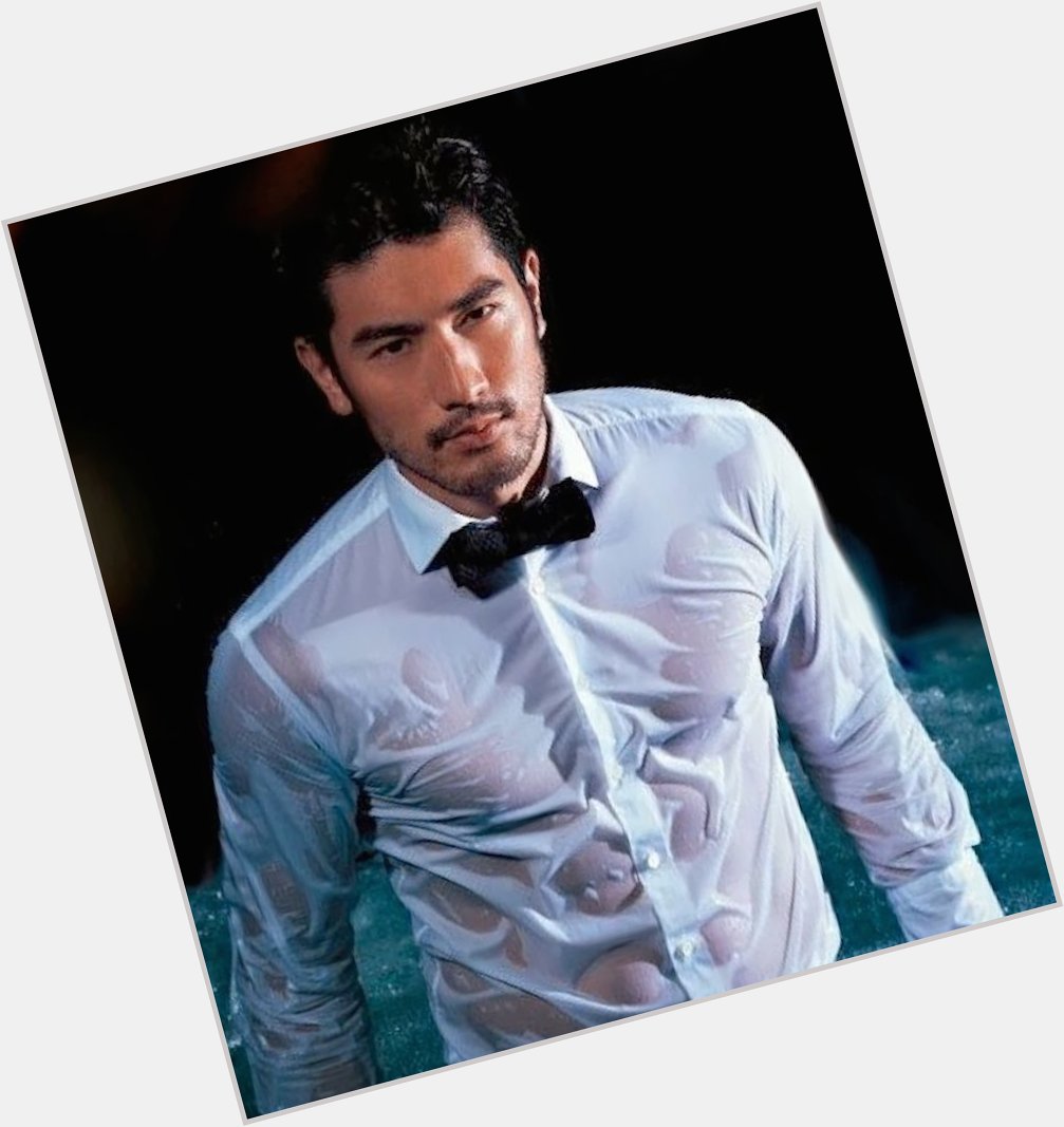 Happy birthday to Godfrey Gao!
You should CERTAINLY scroll thru MNPP\s archives on him:
 
