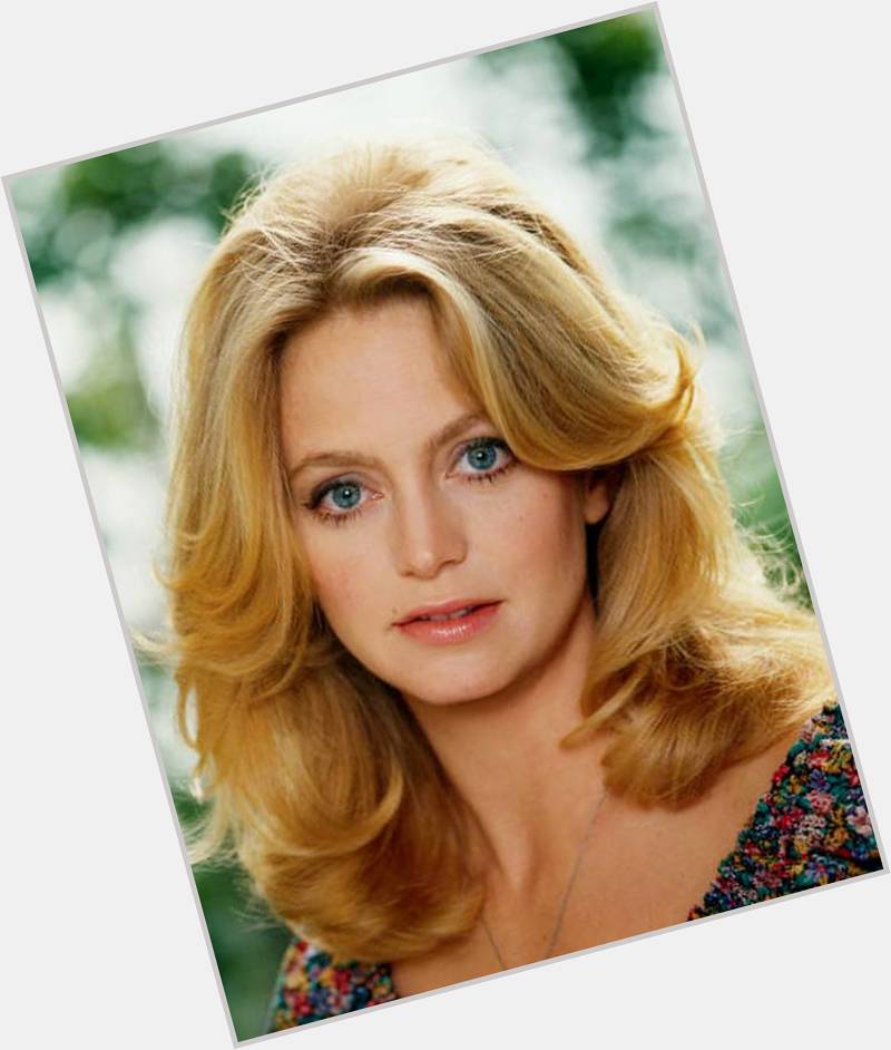 HAPPY BIRTHDAY GOLDIE HAWN !
November 21st 1945
75 YEARS YOUNG ! 