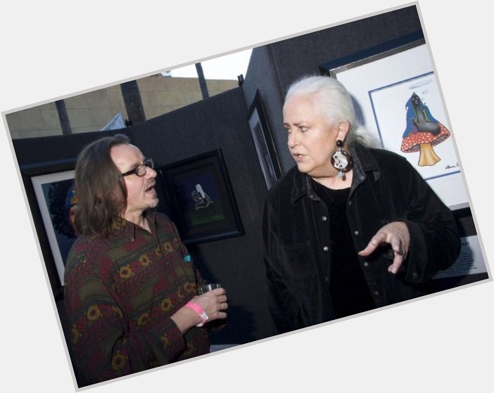Happy BDay to Grace Slick, the first pop punk diva of the 1960 s. That s her cool art in the background. 