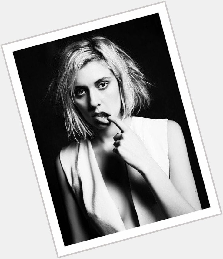 Happy Birthday the one and only, Greta Gerwig! . 